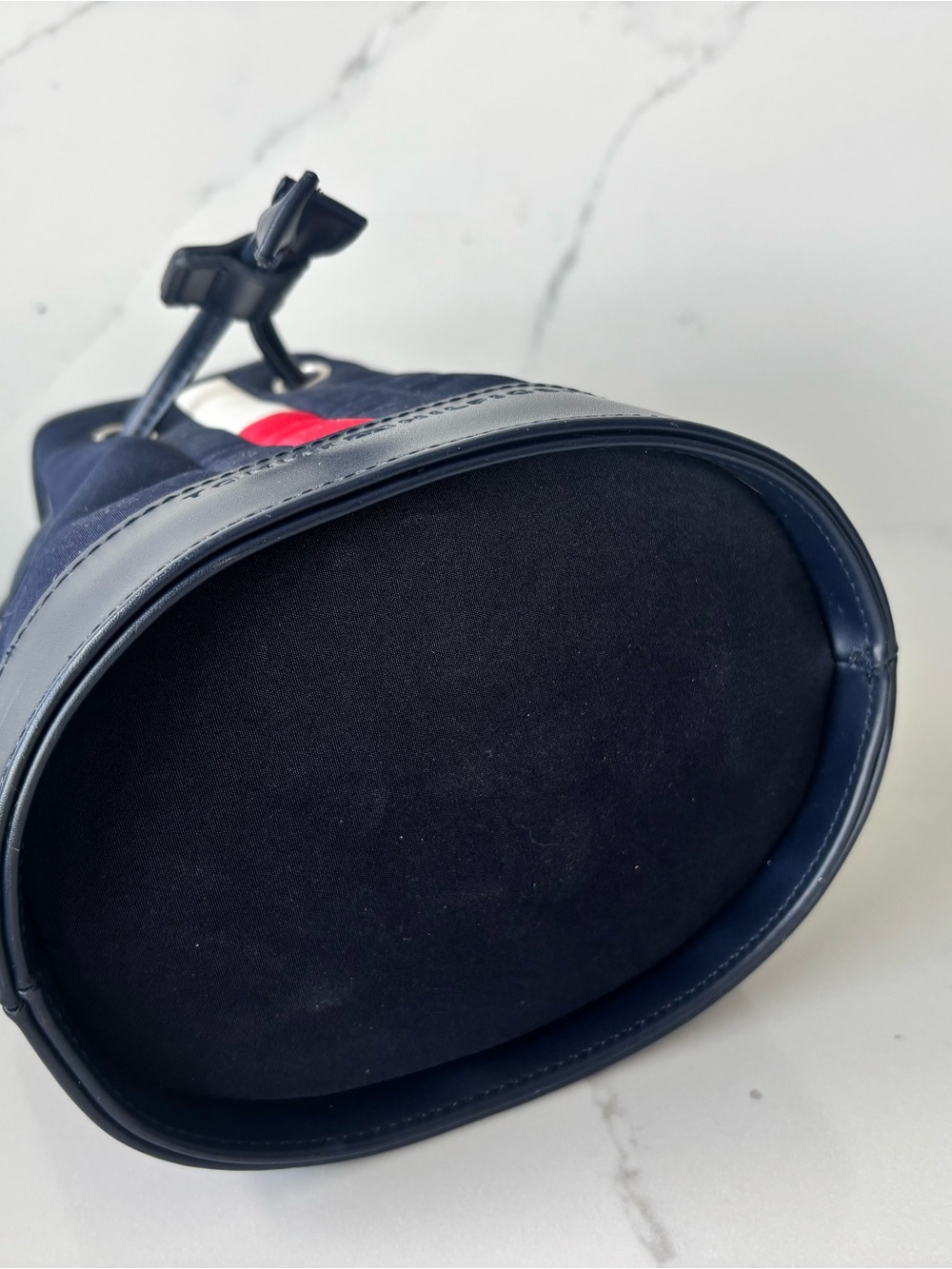 Tommy Hilfiger Vintage Navy Drawstring Bucket Bag Navy Blue Red & White Stripe - Picture 5 of 9